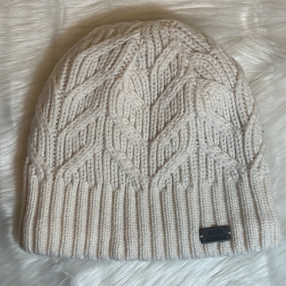Knit Beanie Hat Set - Picture 2 of 9